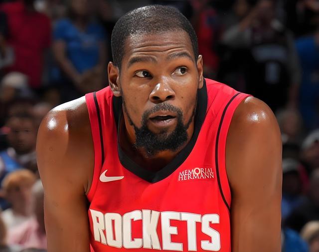 杜兰特在西班牙队比赛中比分优势明显，战术调整引发热议！的简单介绍