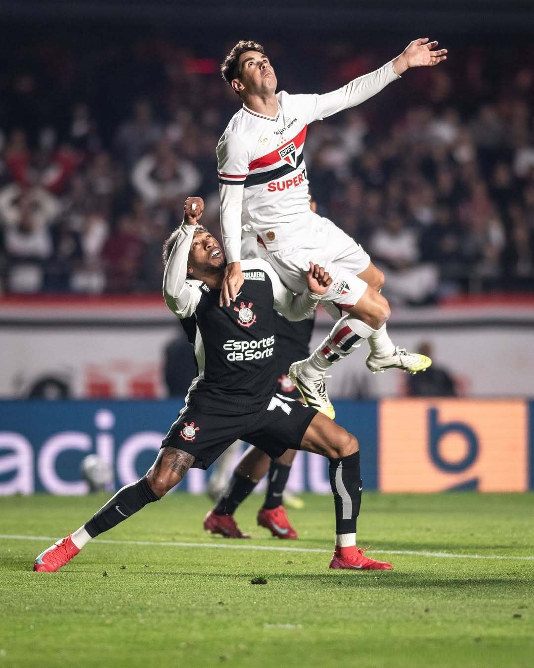 穆古鲁扎新星挺进下一轮表现惊艳,拜仁未来可期!的简单介绍 穆古鲁扎新星挺进下一轮表现惊艳,拜仁未来可期!的简单介绍